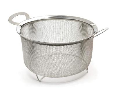 China Viable Stainless Steel Mesh Net Strainer Basket with Wide Rim Resting Feet and Handles for sale