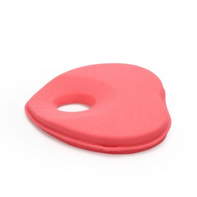 China Adjustable Anti-Apnea Heart Shape Baby Sit Soft Flat Head Shaping Baby Pillow for sale