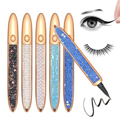 China 2020 New Eye Liner Eye Liner Eye Liner Adhesive Waterproof Pen Waterproof Adhesive Clear Magnetic Private Label Eyeliner Pen for sale