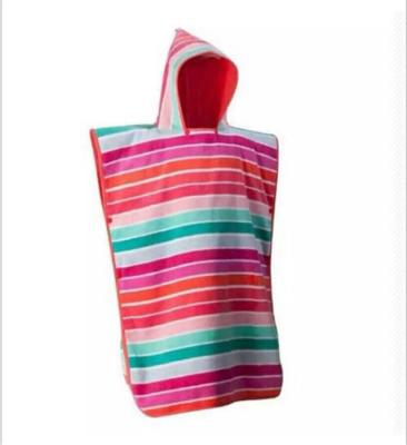 China Kids 100% Cotton Poncho Wholesale Compressed Hooded Towel Velor Reactive Prints Cheapest for sale