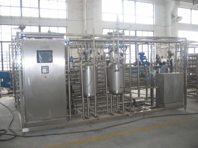 China Máquina automática de poupança de energia da esterilização para o leite/suco/bebida à venda