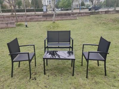 China 4 PCS Bistro Tisch und Stühle Rattan Outdoor Casual Stühle Seitentisch Balkon zu verkaufen