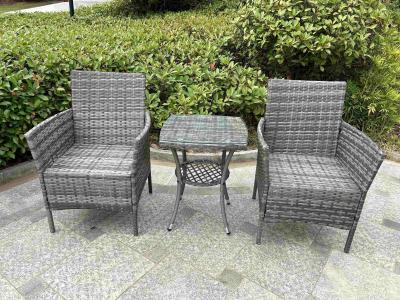 China Grau 2 Sitzplätze Rattan Tisch und Stühle Bistro Patio Sitzstuhl Garten Entspannungsmöbel zu verkaufen