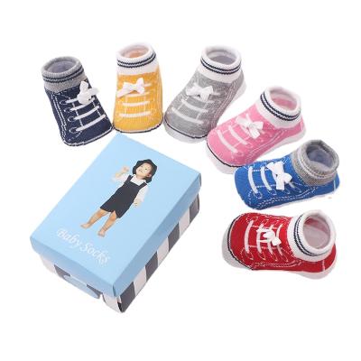 China Sustainable Lace Gift Box Bowknot Baby Socks For 0-3 Years for sale