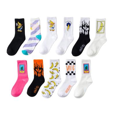 China Direct Selling In-Stock Sporting Goods Supply Yellow Color OEM Service Supply Men's Socks for sale