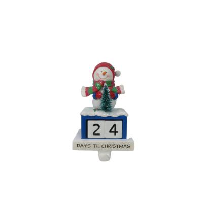 China Europe Christmas Mini Home Decoration Replace Numbers Opens Snowman Sculpture Resin for sale