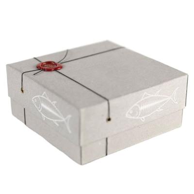 China China Recyclable Manufacture Customized Embossed UV Stain Candle Gift Packaging Boxes for sale