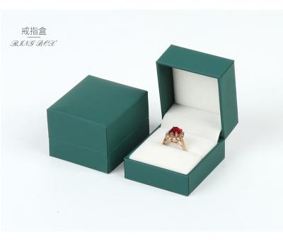 China Gift Packing Jewelry Packaging Paper Boxes Retro Ring Box Luxury Package Drawer Dark Green Cardboard Gift Wholesale for sale