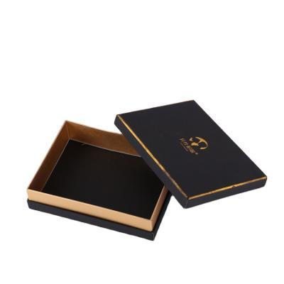 China Aseptic Custom High Quality Black Low Moq Hardcover Magnetic Paper Box for sale