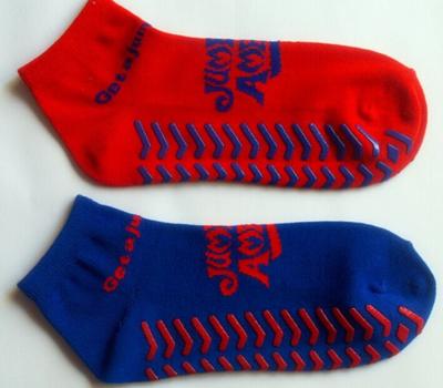 China Custom Non Skid Trampoline Socks for sale