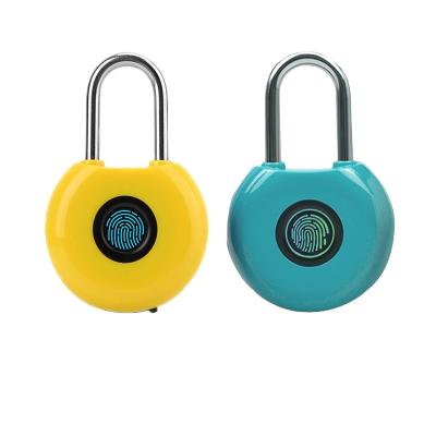 China Zinc Alloy Padlock Top Manufacturer Waterproof Smart App Security Mini Blue Tooth Biometric Fingerprint Lock American Keyless for sale