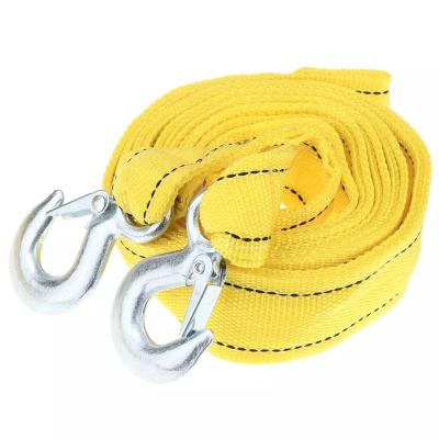 China Perfect for Use in ATV/UTV Heavy Duty Tow Strap with Safety Hook for Emergency Vehicle Towing for sale