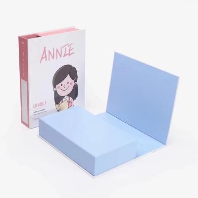 China El cartón hecho a mano plegable del libro caja el color de CMYK para el empaquetado del regalo en venta