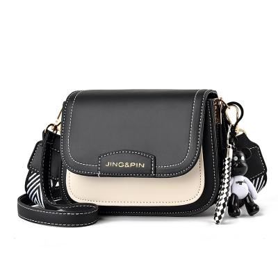 China 2021 New Fashoion Female Bag Casual Instagram Trend Fashion Shoulder Bag Minority French Cross-body Bag for sale