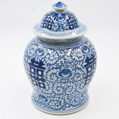 China Sustainable Supplier Blue And White Chinese Ceramic Jar Ginger Temple Pot With Lid for sale