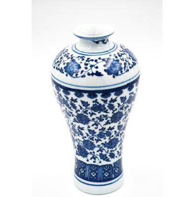 China Small Ceramic Vases Table Top Vase Table Top Vase Blue and White for sale