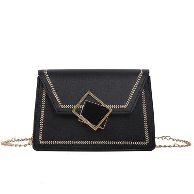 China Vintage Chain Cross - Body Bag For Woman Shoulder Bags Embossing Luxury Designers Handbag Bags For Women for sale