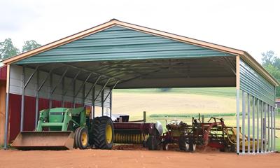 China Edificios de almacenaje de acero a prueba de intemperie para equipos agrícolas de tractores en venta