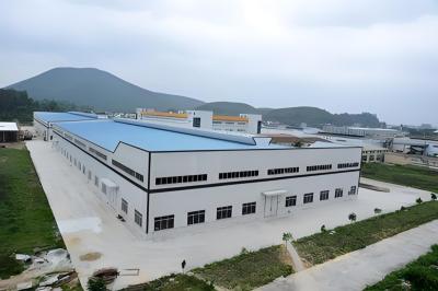 China Customized Prefabricated Metal Warehouse Steel Construction Warehouse Rustproof for sale