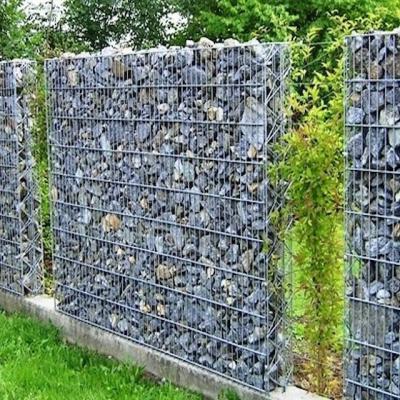 Китай 3mm Wire Gauge Hot Dipped Galvanized Fence Weld Mesh Rolls продается