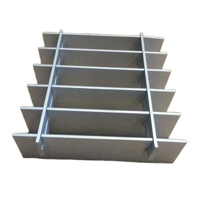 China Anti Slip Square Hole Galvanized Steel Grating en venta