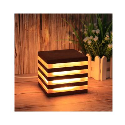 China Modern Wood Cube Table Lamp Vintage LED Acrylic USB Bedside Table Lamp For Hotel Decorative for sale