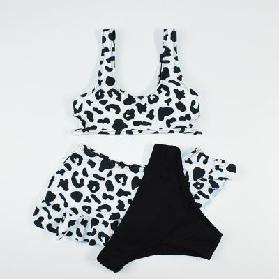 China 2021 new girl bikini breathable three-piece split swimsuit girl leopard print swimsuit children beach wear for sale