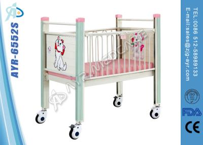 China Cute Mobile Pediatric Hospital Bed Patient Beds With Steel High Rails for sale