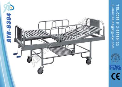 Chine Lit plus âgé manuel de soins de lit d'hôpital de 2 fonctions avec la table de matelas/Overbed à vendre