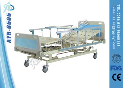 China Tres función ajustable de la cama de hospital de los carriles laterales de Aluminun de las manivelas 5 en venta