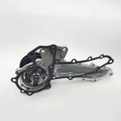 China 15341-73030 Diesel Engine Water Pump Kubota Tractor L245 L245DT L295 L295DT for sale