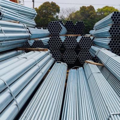 China Fluid Pipe Hot Dipped Galvanized Iron Round Pipe/Galvanized Erw Steel Tubes/Tubular Carbon Steel Pipes For Greenhouse Building Construction for sale