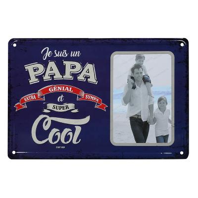 China Custom Wall Decorative Embossed Metal Plant Tin Photo Frame for sale