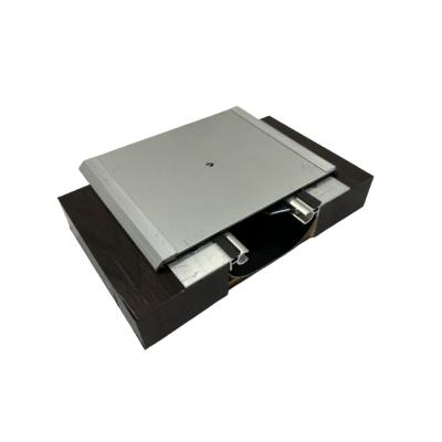 China Modern High Quality Aluminum Wall Cover Plate Used In Business Areas And For Building Construction for sale