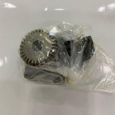 China Yanmar Fuel Feed Pump Assembly Genuine Factory Original Part 158552-52100 Standard Size for sale