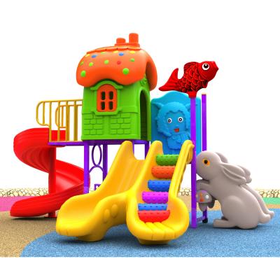 China Playset de los niños al aire libre plásticos, sistemas comerciales del juego de la yarda en venta