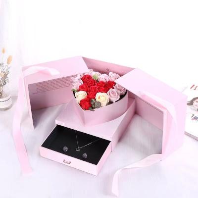 Chine tiroir rose de 24*24*15cm et boîte-cadeau de fleur de papier de double porte ouverte pour la petite entreprise à vendre