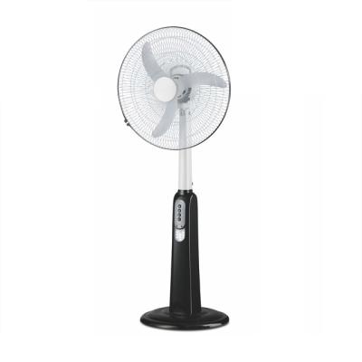 China Hotel Black 3 Blades Stand Up Fan 16 Inch With Solar Panel USB Rechargeable Standing Fan With Led for sale