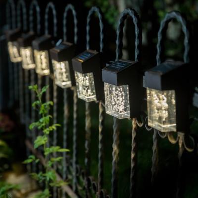 Cina Acrylic Waterproof Solar Garden LED Garden Lights Outdoor With Clear Acrylic Bubble Diffusers in vendita