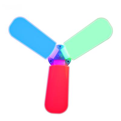 중국 Fashion Led Fan Blade Light RGB LED Bulb Light RGB Colorful Energy Saving Multi Color Energy Saving Deformable Lamp Foldable Light 판매용