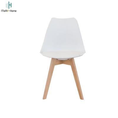 China Factory Direct Modern Chair Eco-friendly In Polypropylene Outdoor Cafe Plastic Chair With Solid Wood Legs for sale