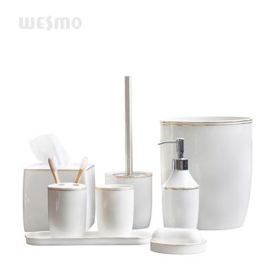 China Sustainable Bathroom Accessory Set White Porcelain Bath Room Set for sale