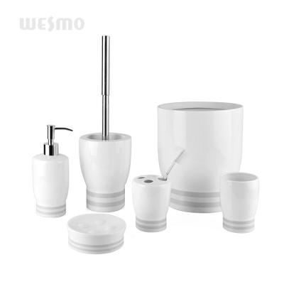 China Sustainable Porcelain Bathroom Accessories for sale