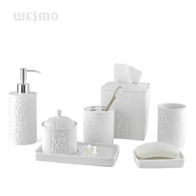 China Sustainable Home Decor Porcelain Bathroom Accessories for sale