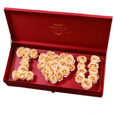 China Low Moq High Quality Flower Valentine's Day Gift Ideas 2023 Gift Box Roses Bouquet Packaging Box For Wedding for sale