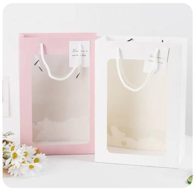 China Blumenstrauß Geschenktaschen mit Tote Papiertaschen Durchsichtige Fensterblumen Verpackungstaschen für Hochzeit zu verkaufen