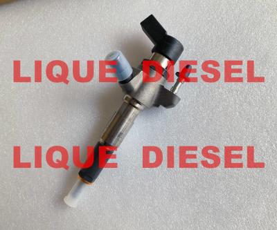 China Common rail fuel injector 5WS40677, A2C59513556, 50274V05 for Citroen & Peugeot 9802448680, 9674973080, 9683957280 en venta