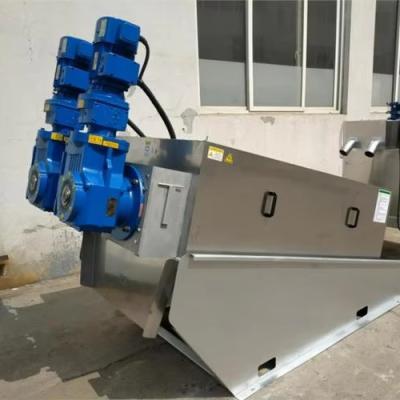 Κίνα Container Sludge Dewatering Machine 250L-10000L Capacity for Effective and Eco-Friendly POME Treatment προς πώληση