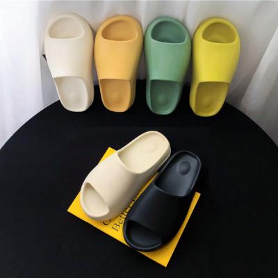 China Fashion Trend Wholesale Candy Color Logo EVA Slides Shoes Women Men Ladies Beach Sandals High Quality Slippers for sale