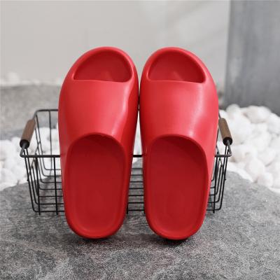 China High Quality Cute Fashion Trend Slides Slippers Thick Soft Bottom Slides Indoor Sports Shoes Shape Slippers For Women for sale